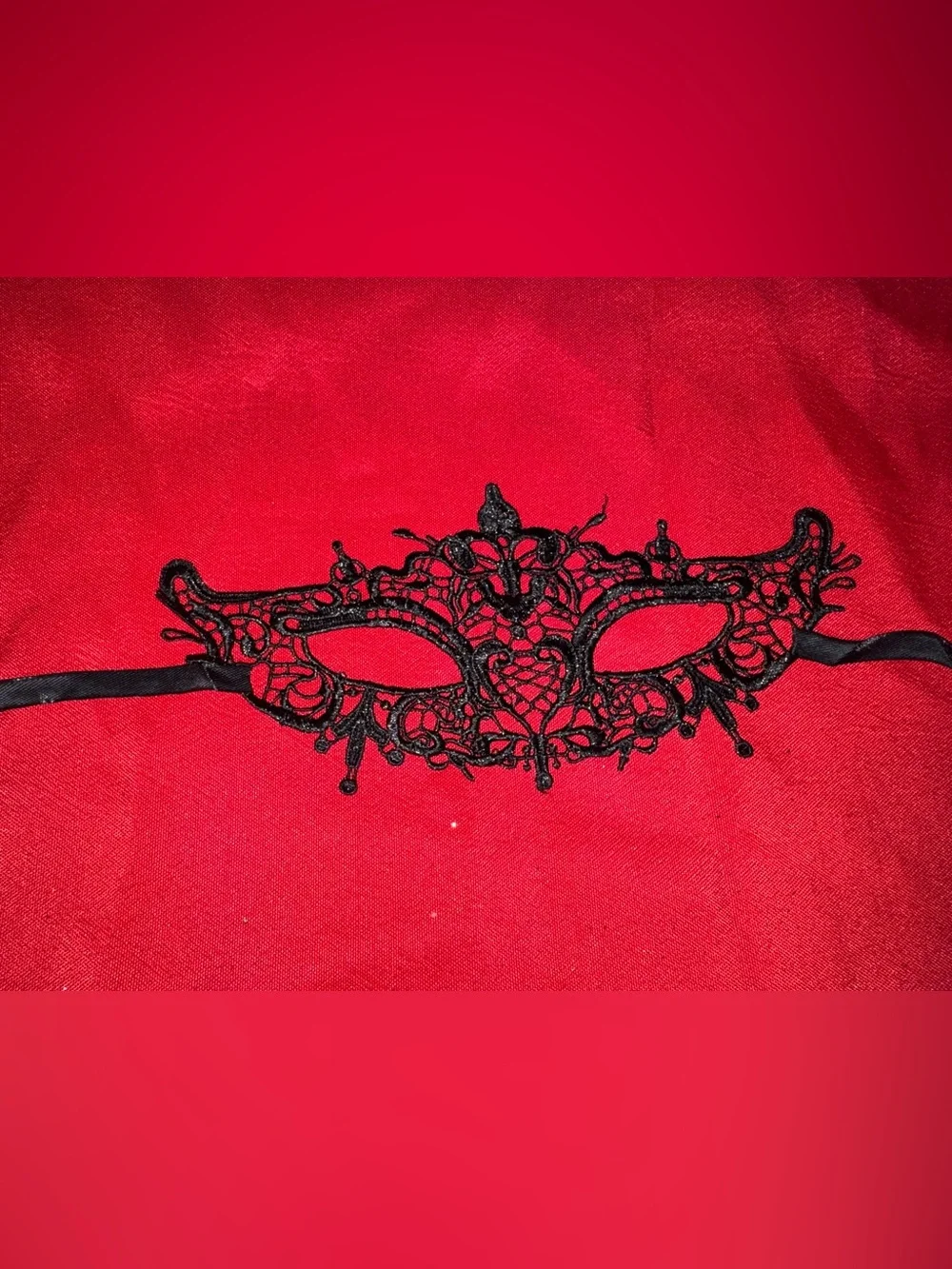 Lace Venetian Eye Mask - Black on Red